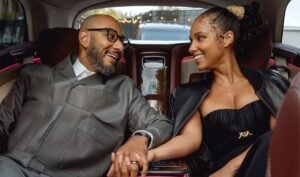 Read more about the article Alicia Keys Car and Swizz Beatz Car Collection