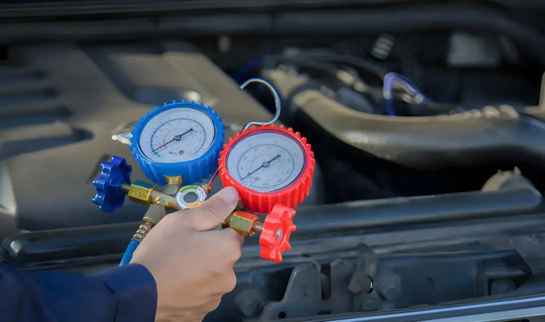 You are currently viewing What Is Freon in a Car and How Does It Work?